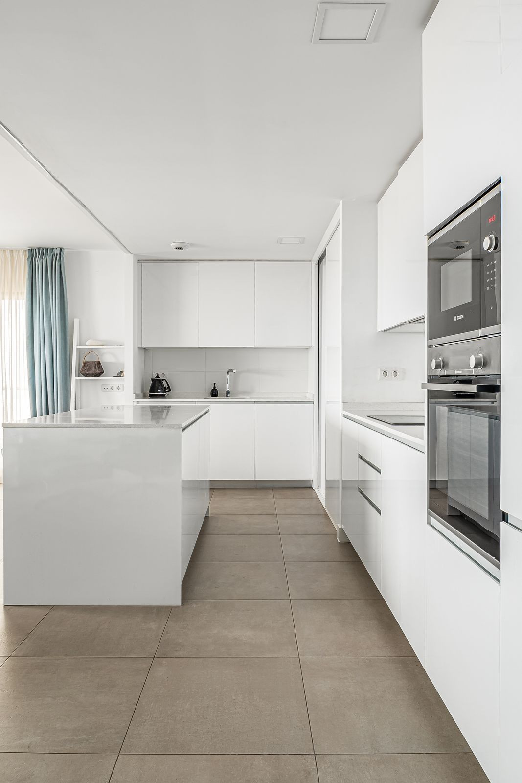 3 Bed Apartment for sale in Benalmadena Costa Costa Del Sol, Málaga, Spain