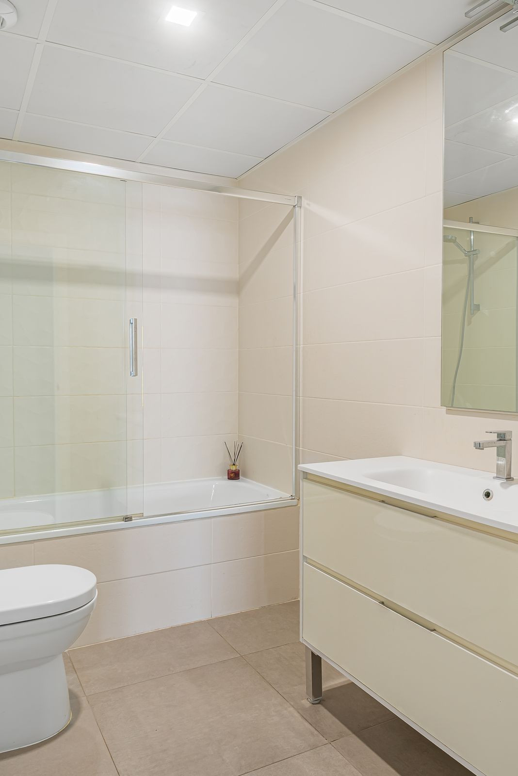 3 Bed Apartment for sale in Benalmadena Costa Costa Del Sol, Málaga, Spain
