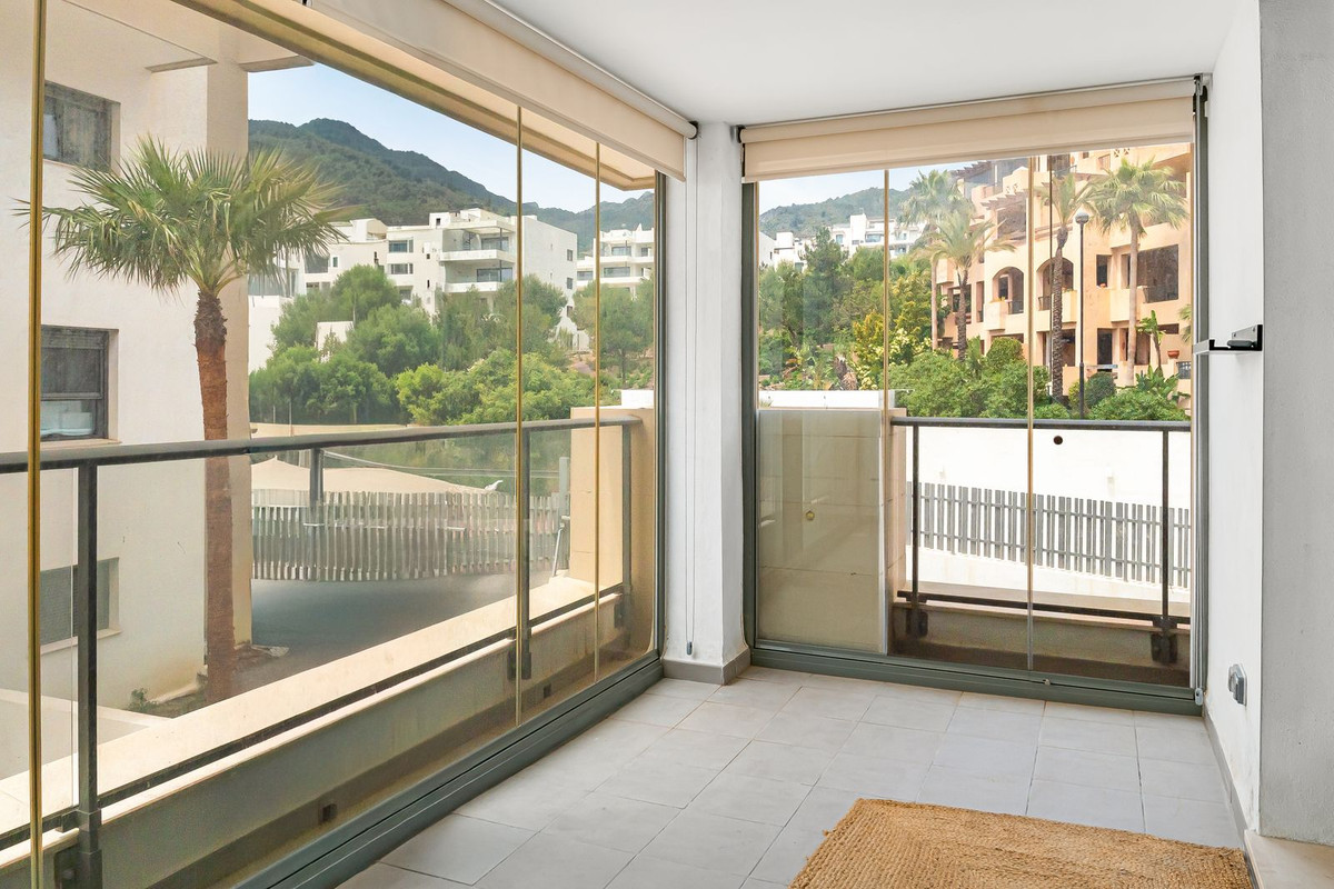 3 Bed Apartment for sale in Benalmadena Costa Costa Del Sol, Málaga, Spain