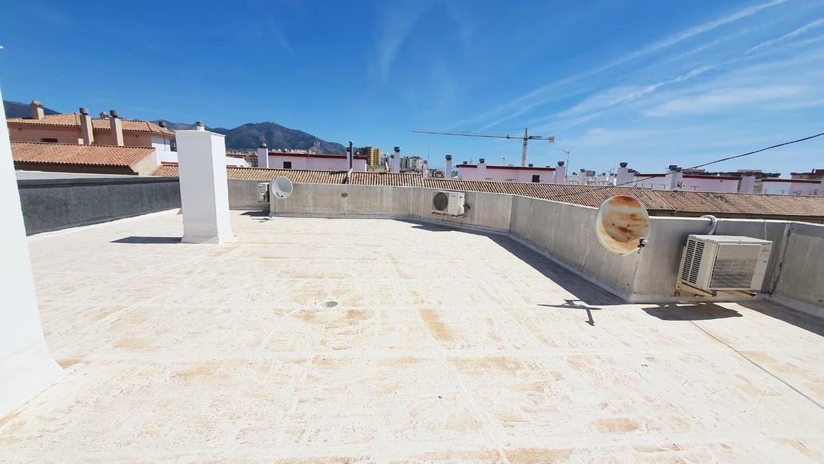 Se vende Apartamento en Planta Última de 3 dormitorios en Costa Del Sol, Málaga, España