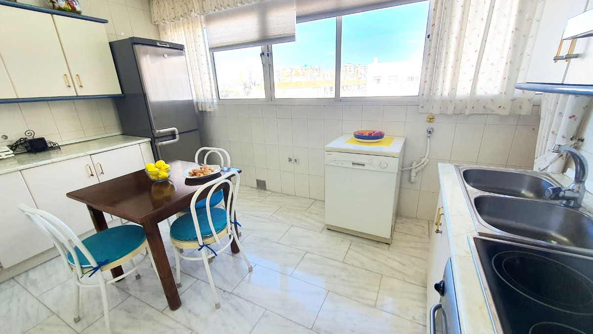 Se vende Apartamento en Planta Última de 3 dormitorios en Costa Del Sol, Málaga, España