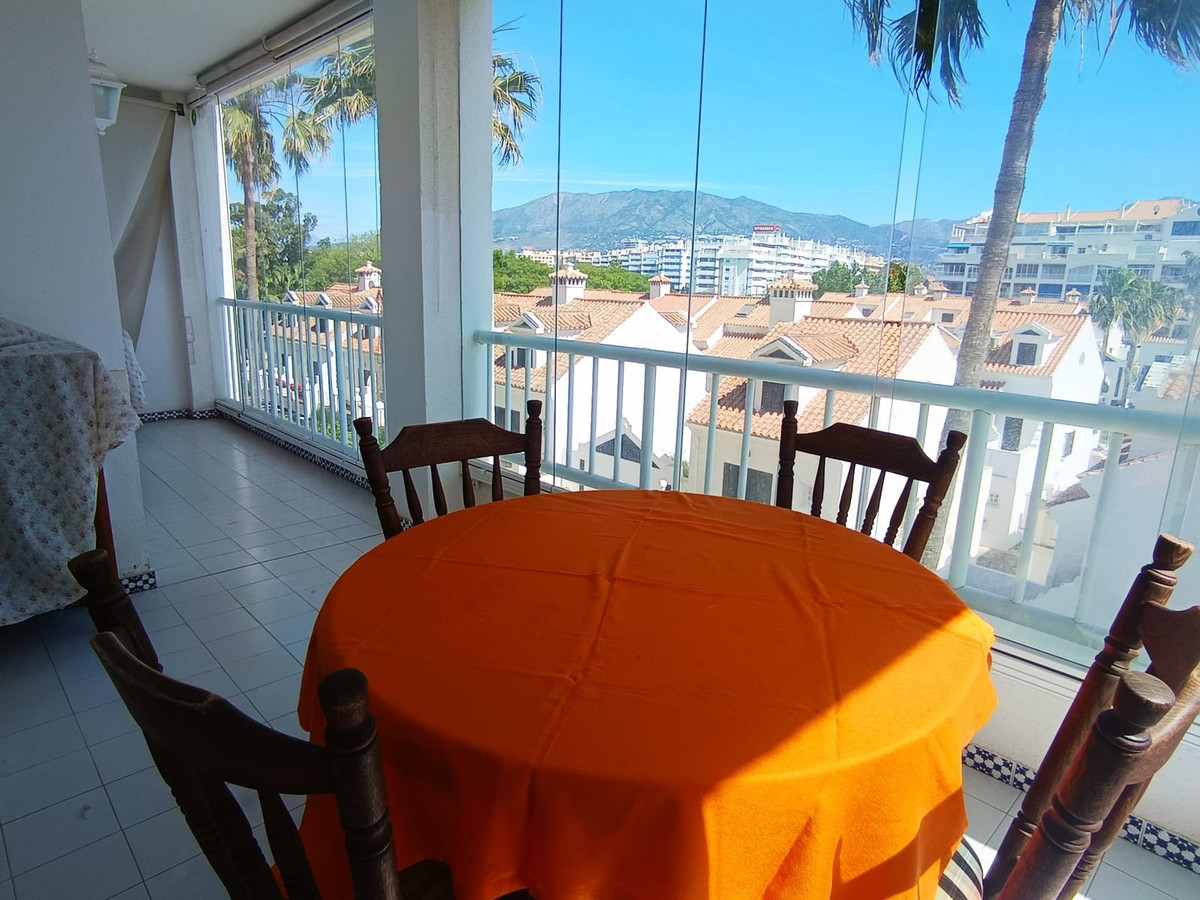 3 Bed Apartment for sale in Fuengirola Costa Del Sol, Málaga, Spain