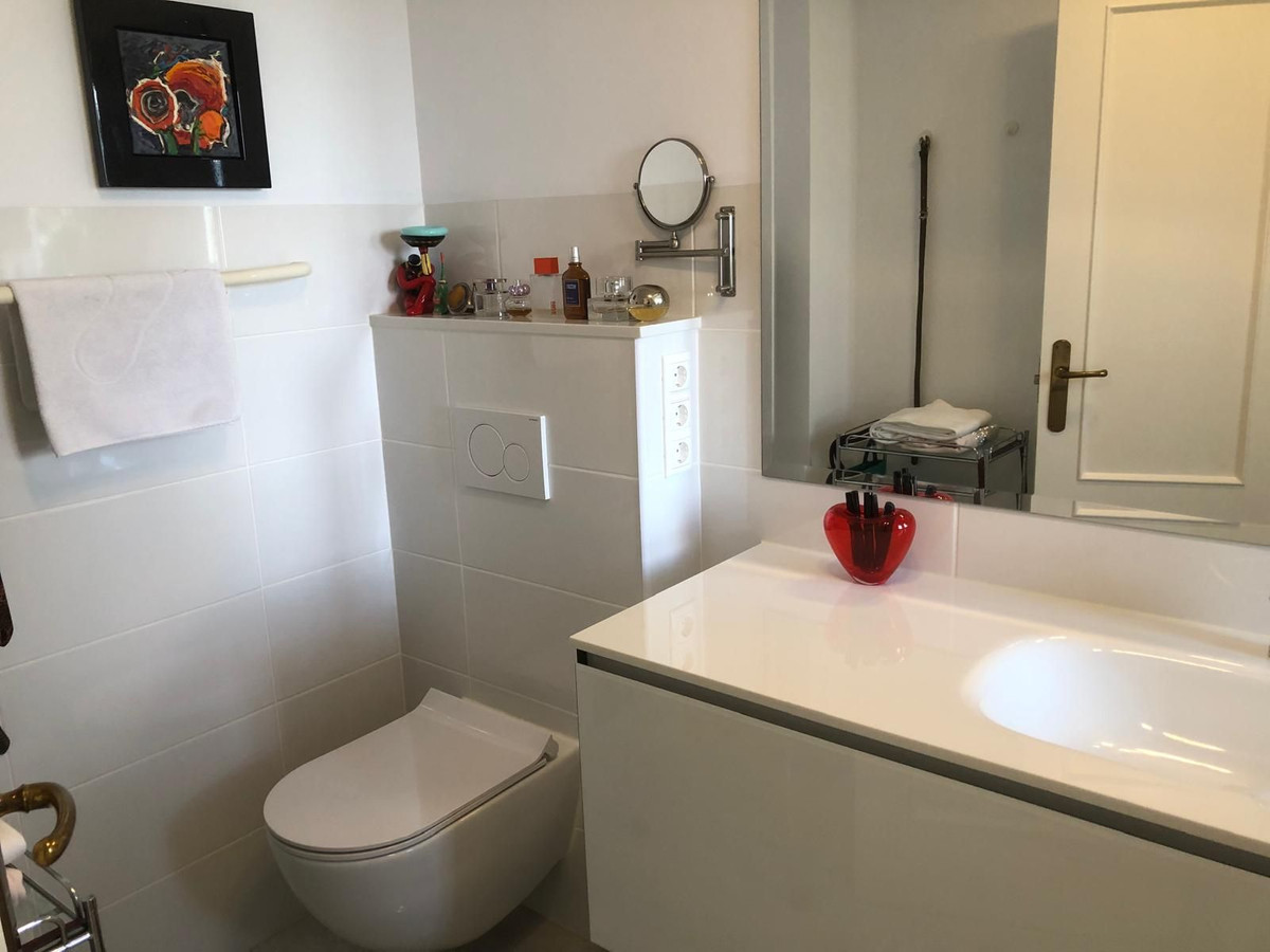 Se vende Apartamento Planta Baja de 2 dormitorios en Costa Del Sol, Málaga, España