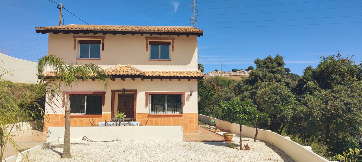 Se vende Finca - Cortijo de 4 dormitorios en Costa Del Sol, Málaga, España