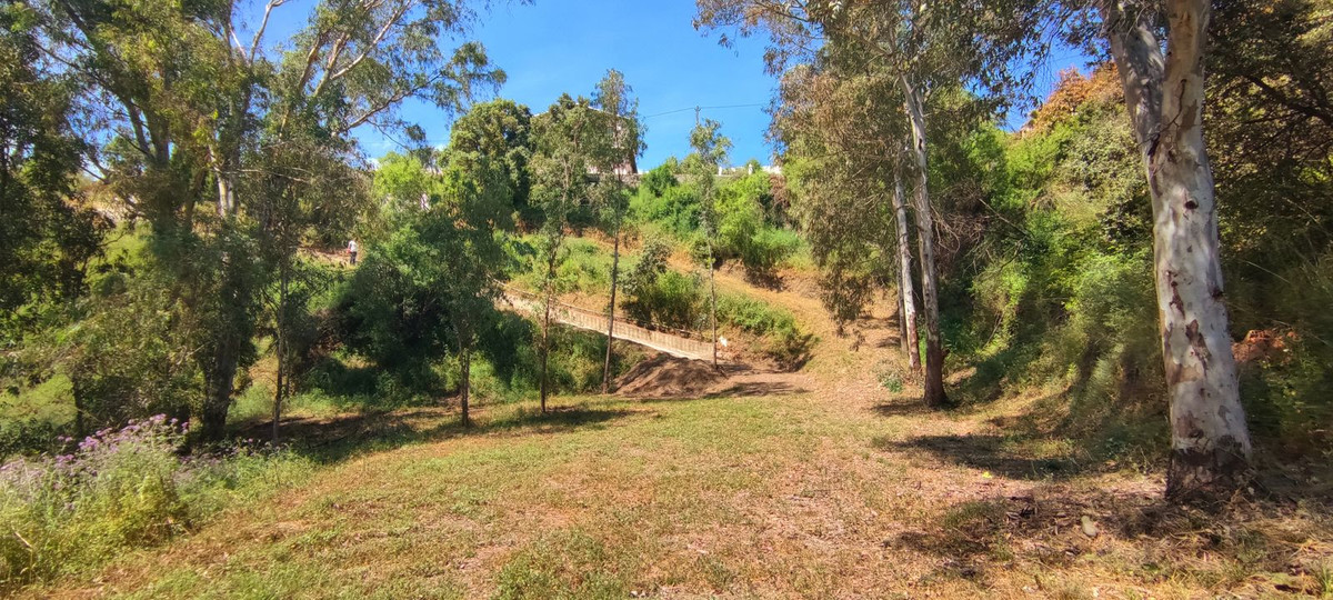 Se vende Finca - Cortijo de 4 dormitorios en Costa Del Sol, Málaga, España