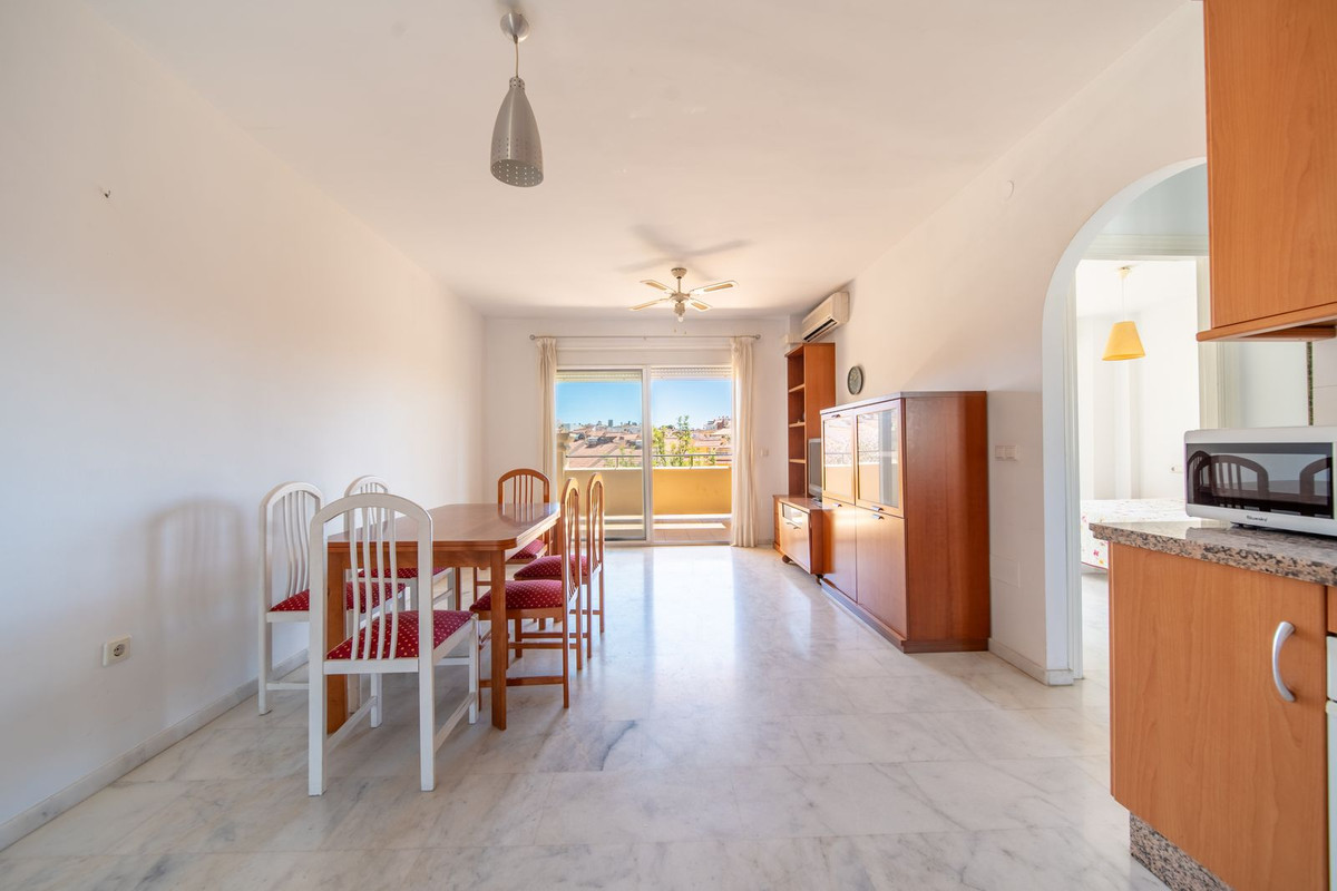 3 Bed Apartment for sale in Los Pacos Costa Del Sol, Málaga, Spain