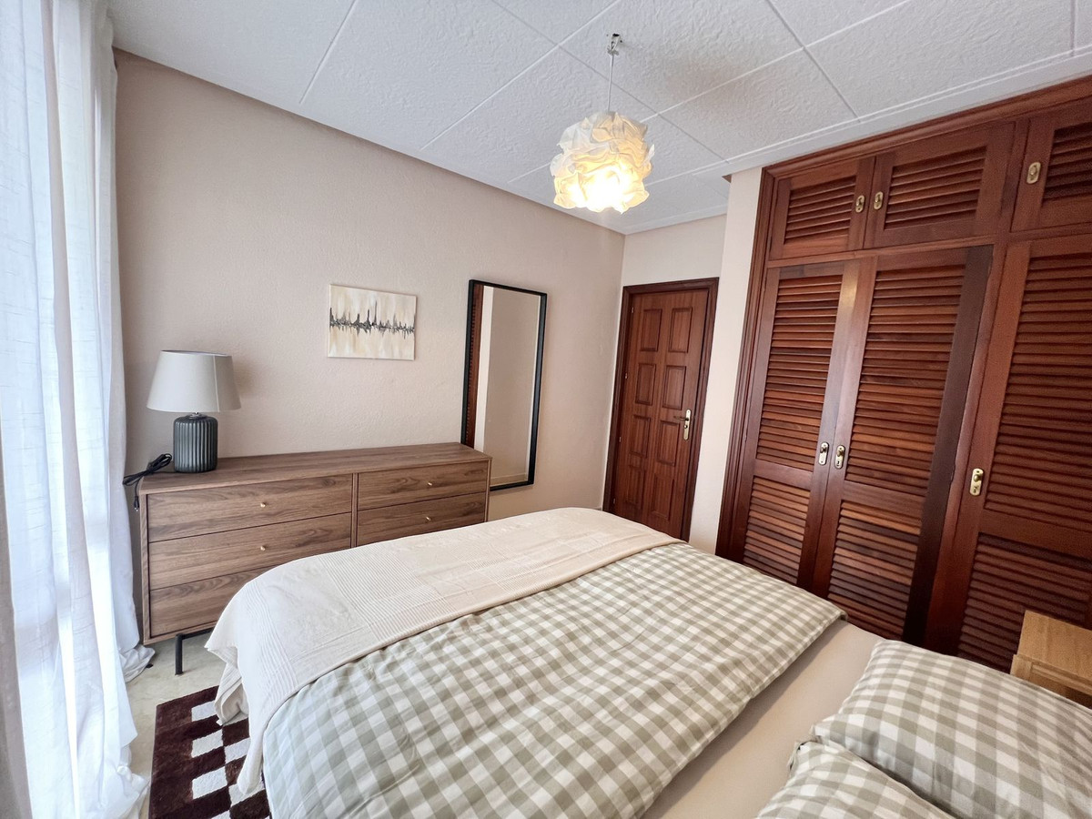 Se vende Apartamento Planta Baja de 3 dormitorios en Costa Del Sol, Málaga, España