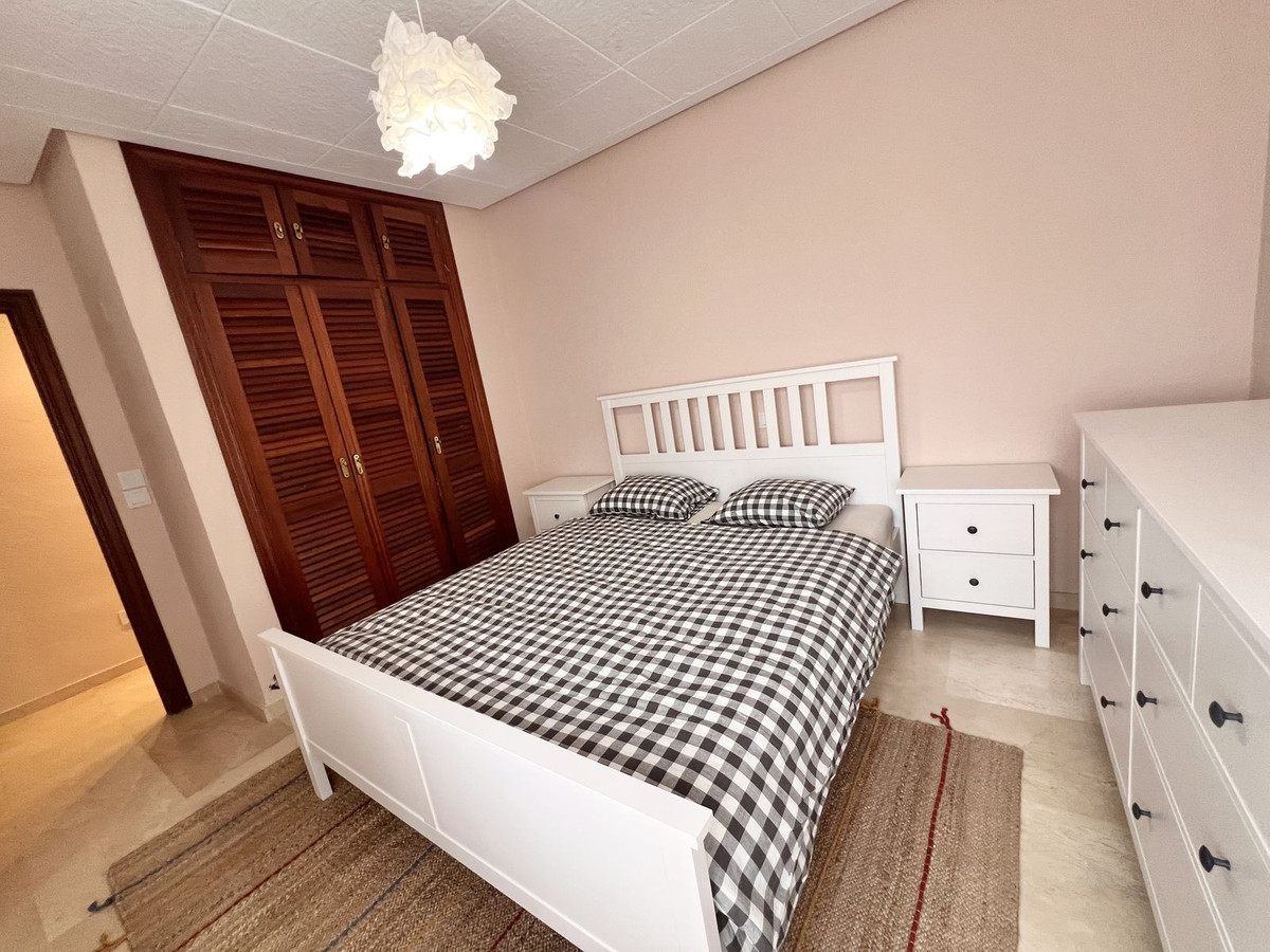 Se vende Apartamento Planta Baja de 3 dormitorios en Costa Del Sol, Málaga, España