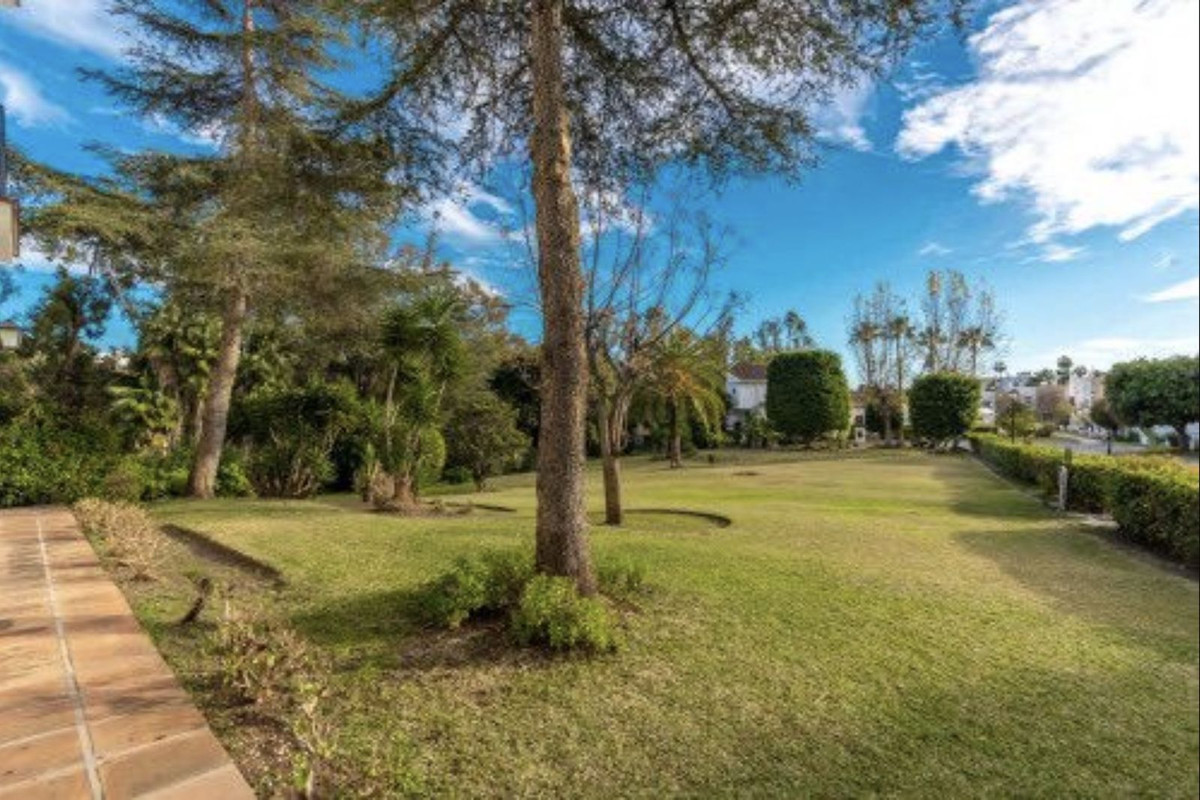 Se vende Apartamento Planta Baja de 3 dormitorios en Costa Del Sol, Málaga, España