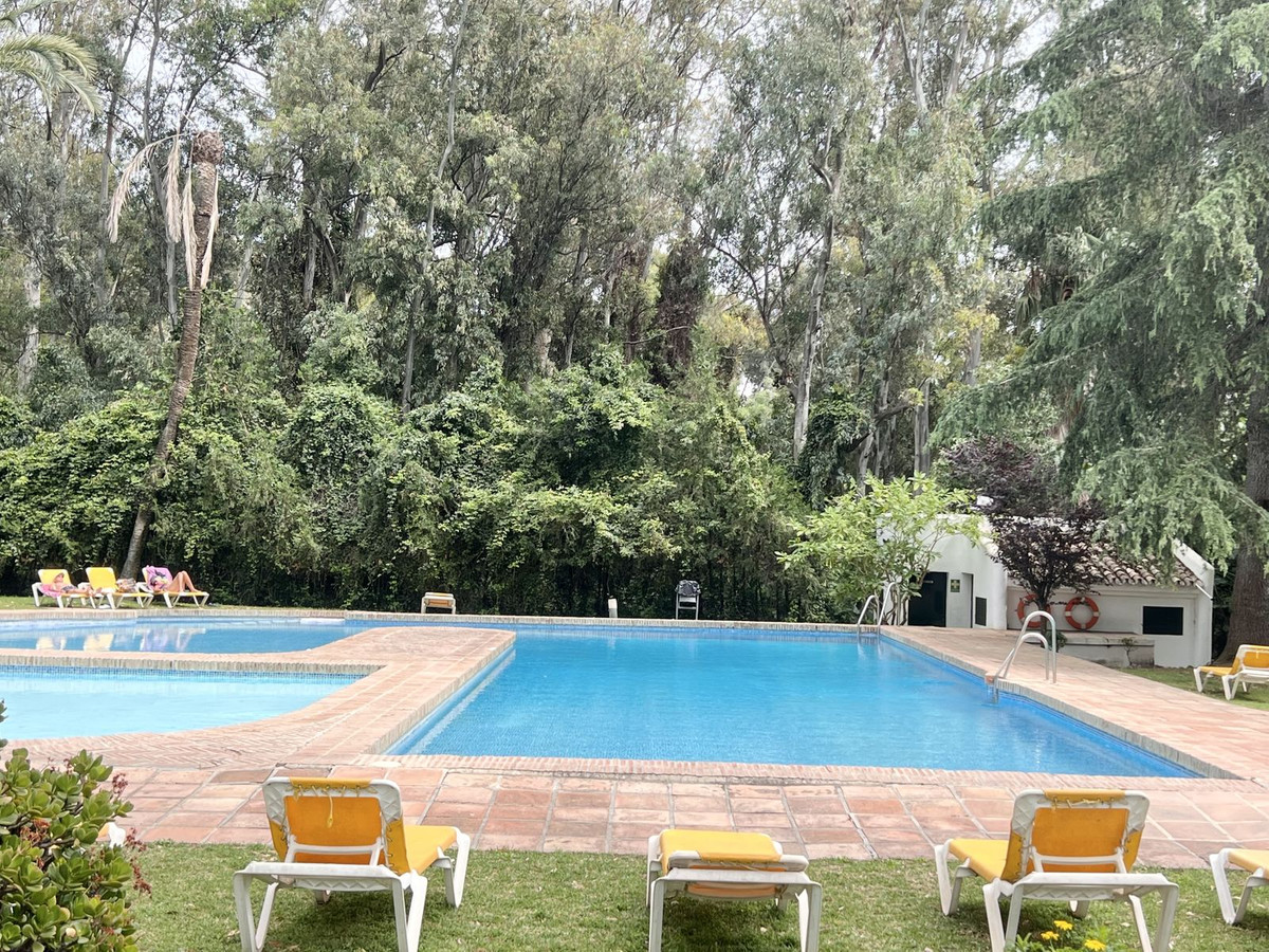 Se vende Apartamento Planta Baja de 3 dormitorios en Costa Del Sol, Málaga, España