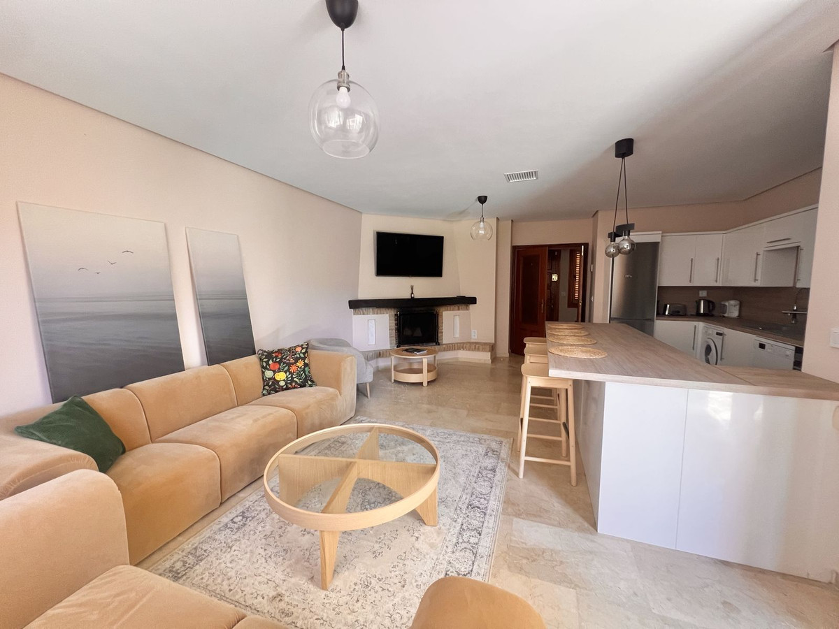Se vende Apartamento Planta Baja de 3 dormitorios en Costa Del Sol, Málaga, España
