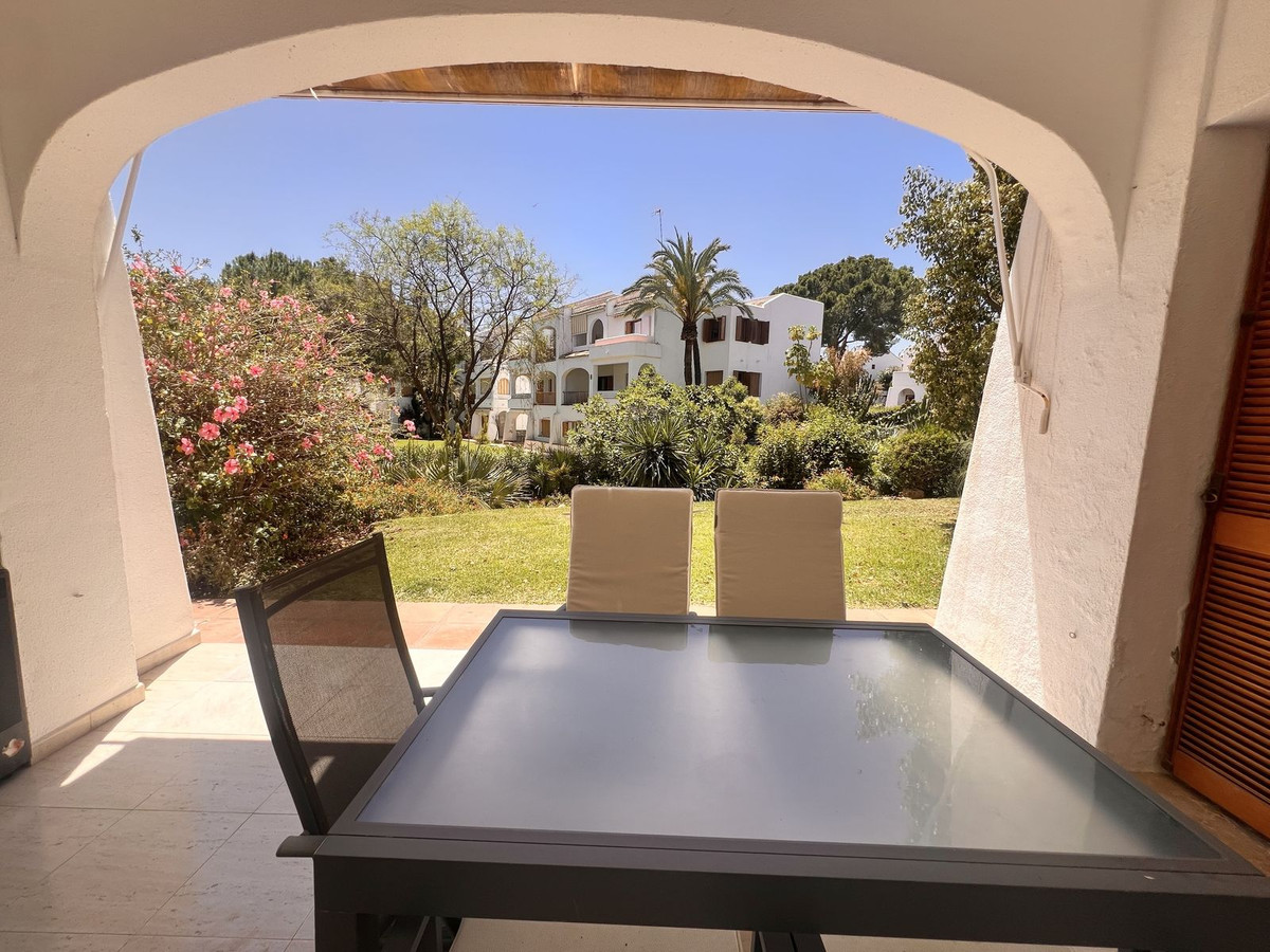 Se vende Apartamento Planta Baja de 3 dormitorios en Costa Del Sol, Málaga, España
