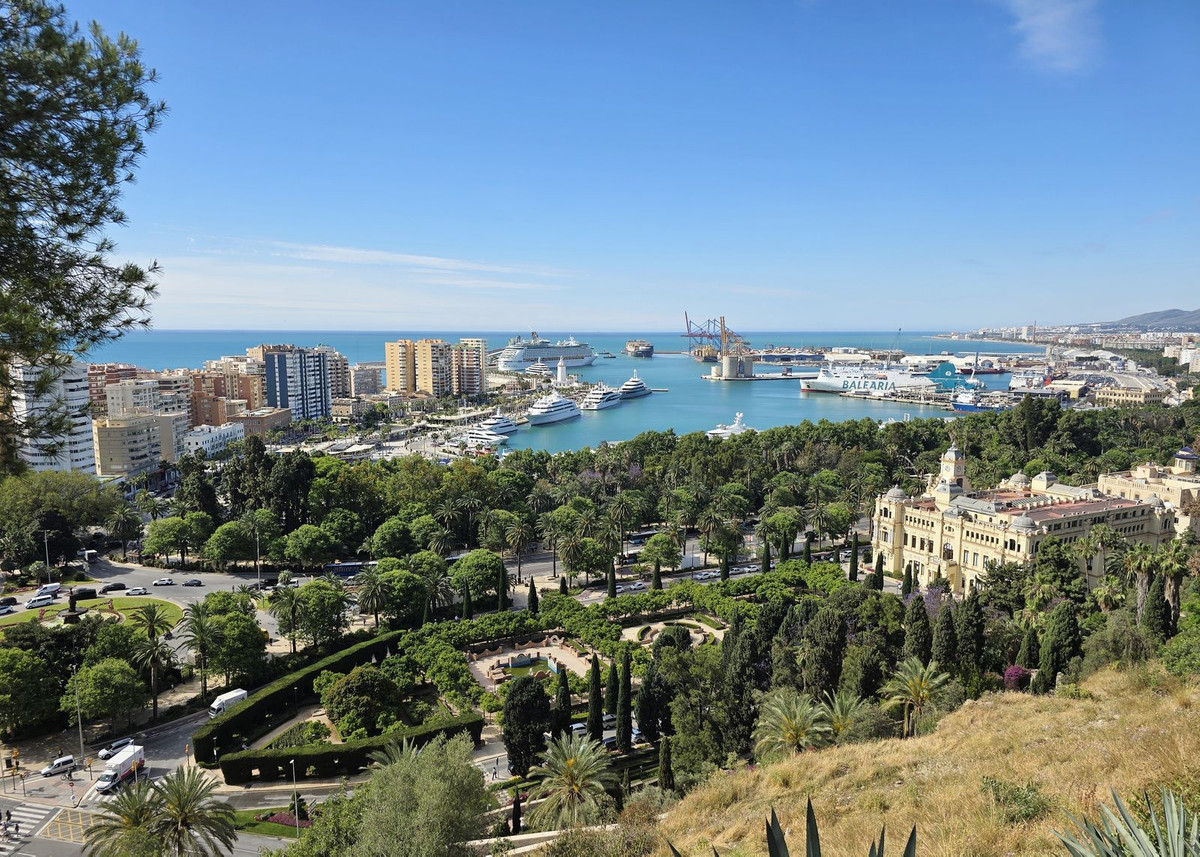 3 Bed Apartment for sale in Málaga Centro Costa Del Sol, Málaga, Spain
