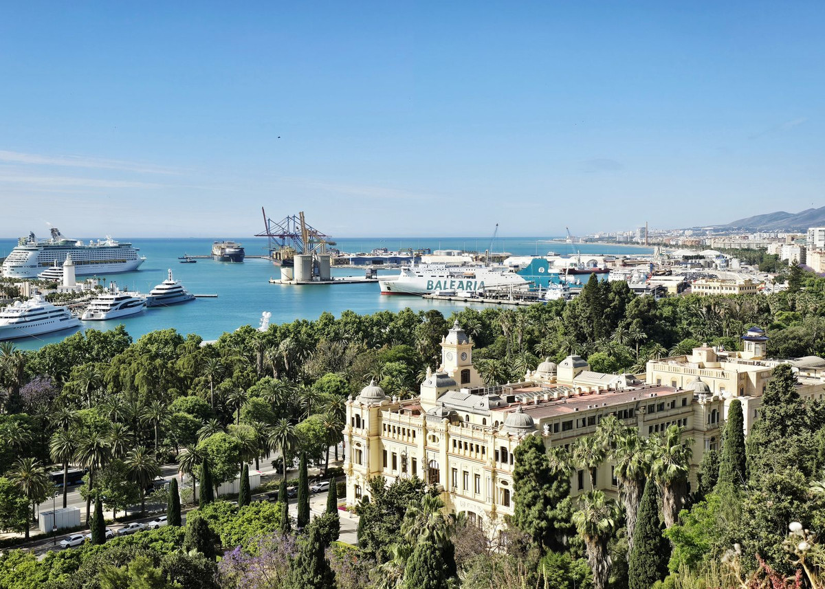 3 Bed Apartment for sale in Málaga Centro Costa Del Sol, Málaga, Spain