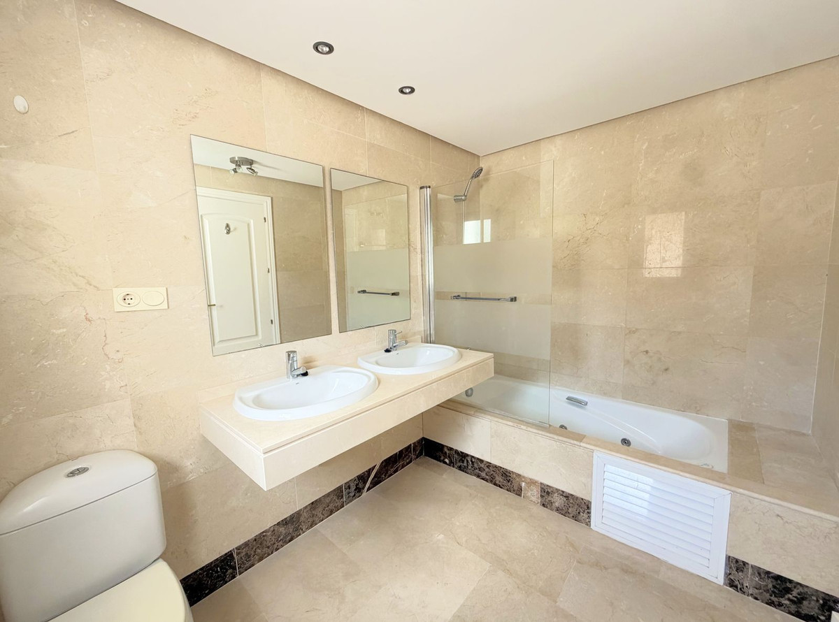 Se vende Ático de 2 dormitorios en Costa Del Sol, Málaga, España