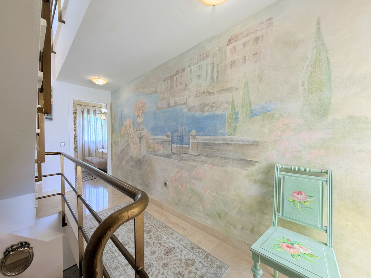 4 Bed Townhouse for sale in La Duquesa Costa Del Sol, Málaga, Spain