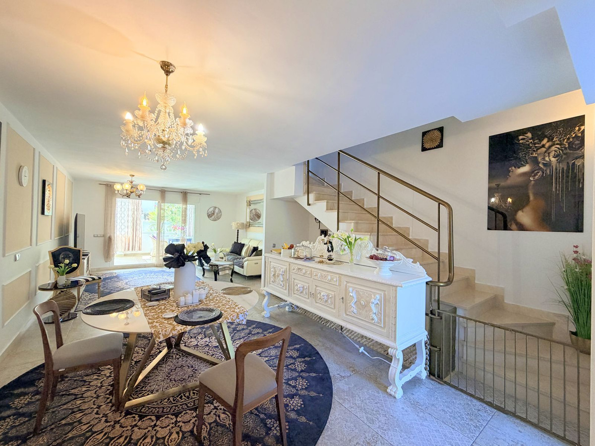 4 Bed Townhouse for sale in La Duquesa Costa Del Sol, Málaga, Spain