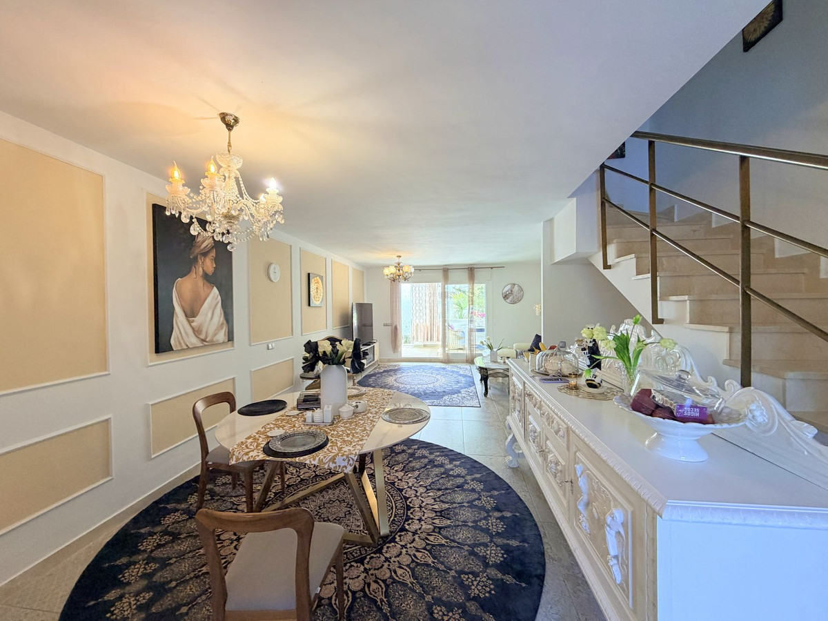 4 Bed Townhouse for sale in La Duquesa Costa Del Sol, Málaga, Spain