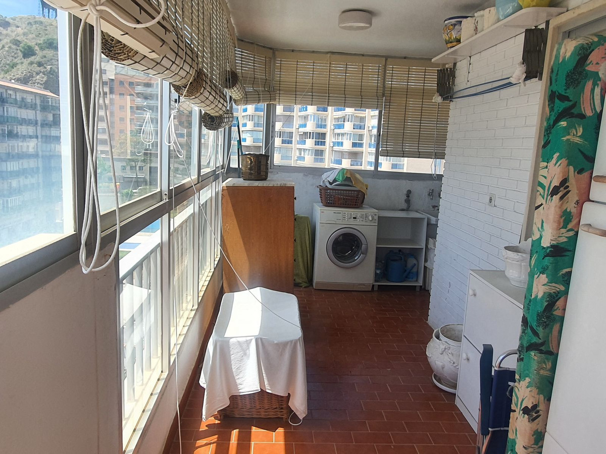 Se vende Apartamento Planta Media de 3 dormitorios en Costa Del Sol, Málaga, España