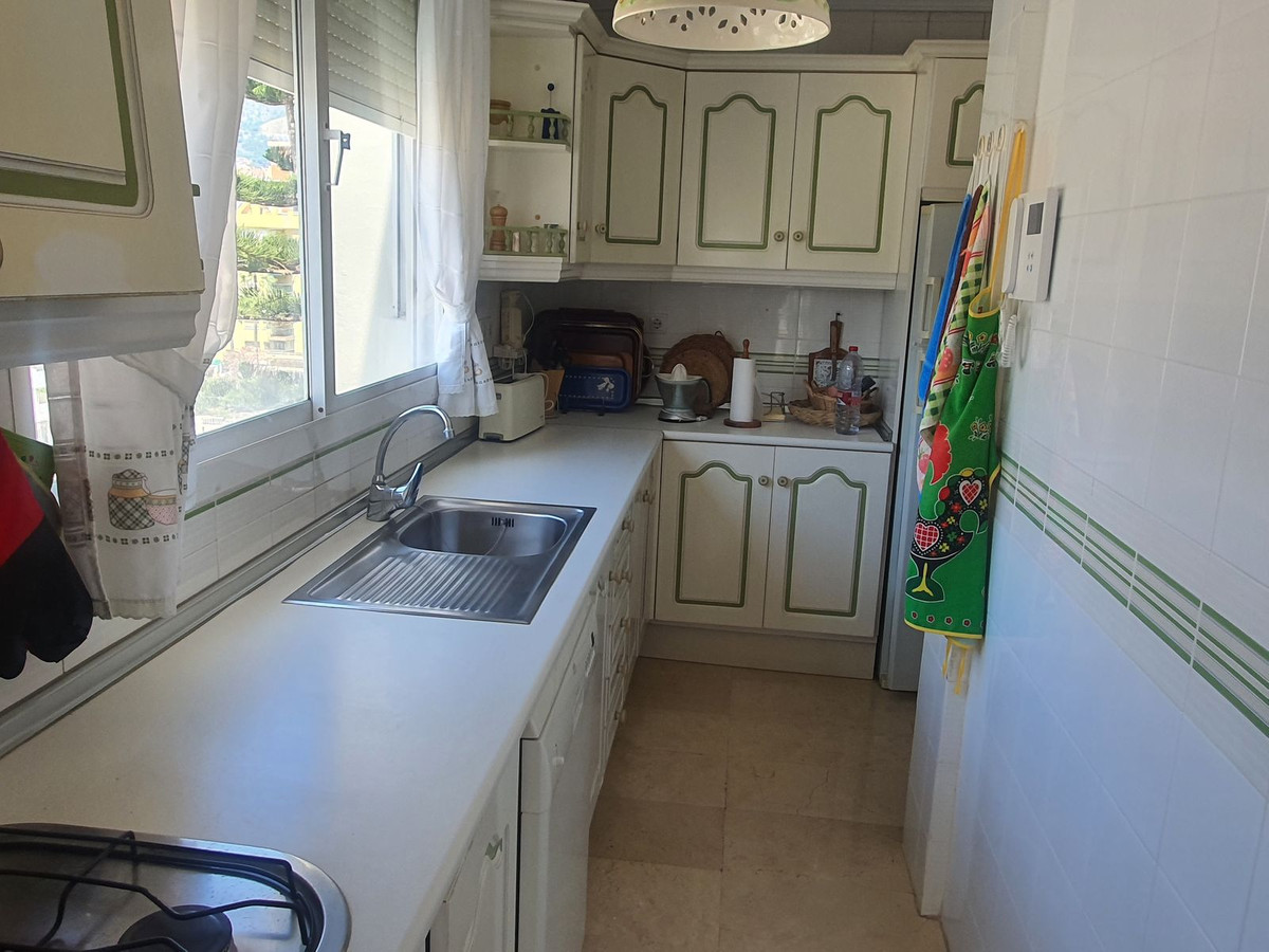 Se vende Apartamento Planta Media de 3 dormitorios en Costa Del Sol, Málaga, España