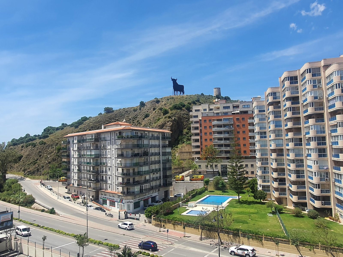 Se vende Apartamento Planta Media de 3 dormitorios en Costa Del Sol, Málaga, España
