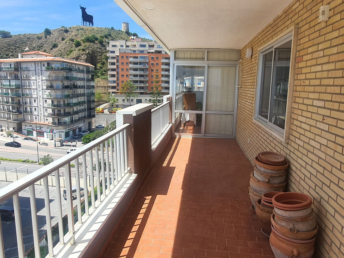 Se vende Apartamento Planta Media de 3 dormitorios en Costa Del Sol, Málaga, España