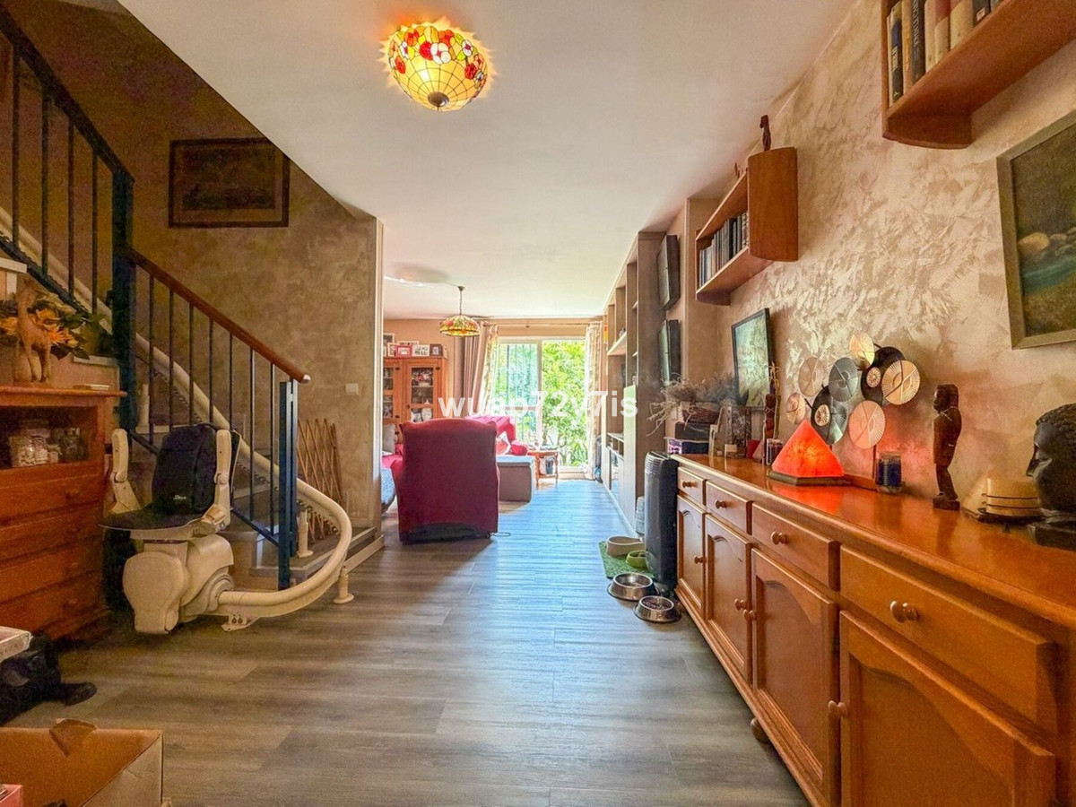 4 Bed Townhouse for sale in San Pedro De Alcántara Costa Del Sol, Málaga, Spain