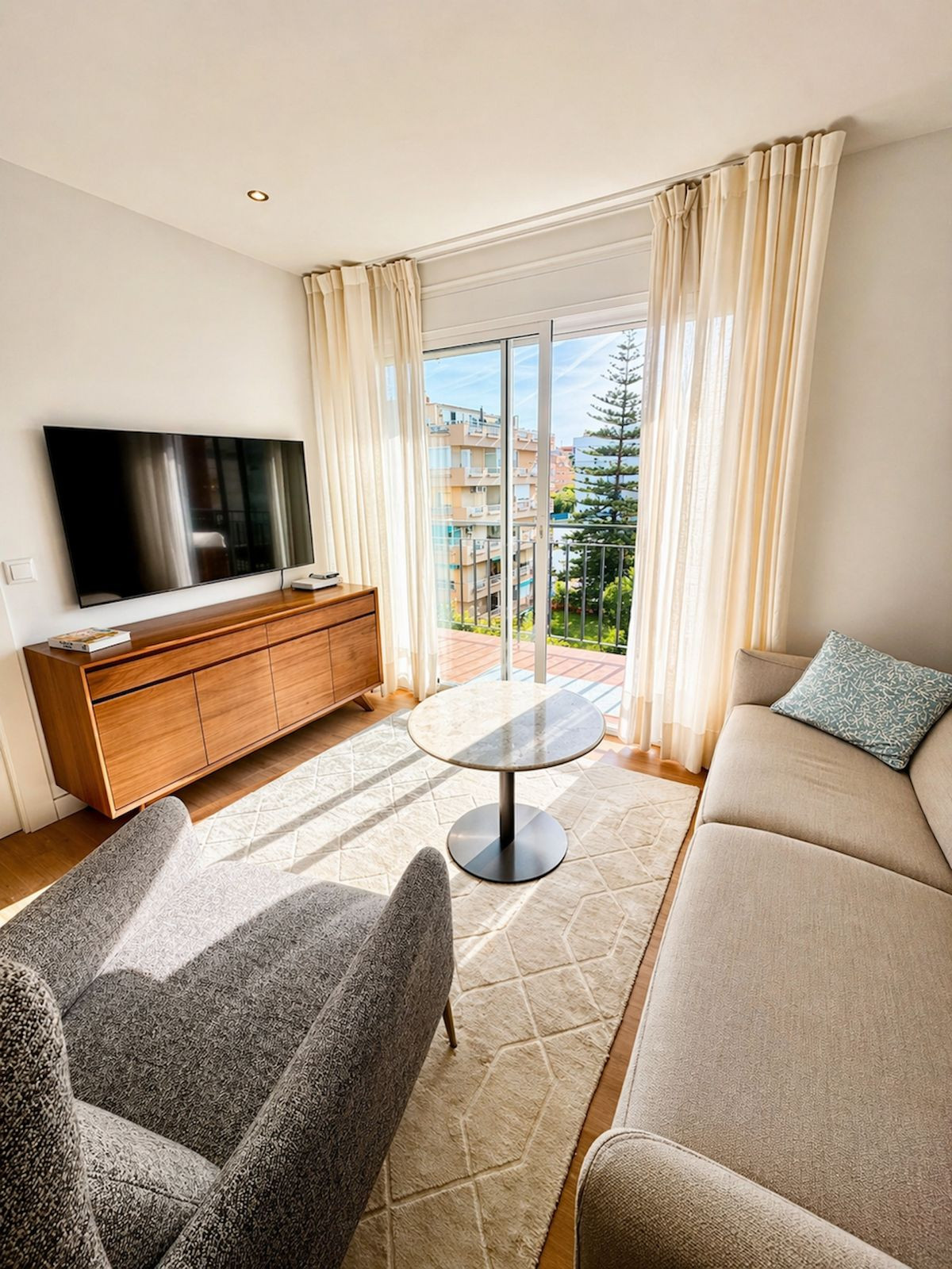 Se vende Apartamento Planta Media de 2 dormitorios en Costa Del Sol, Málaga, España