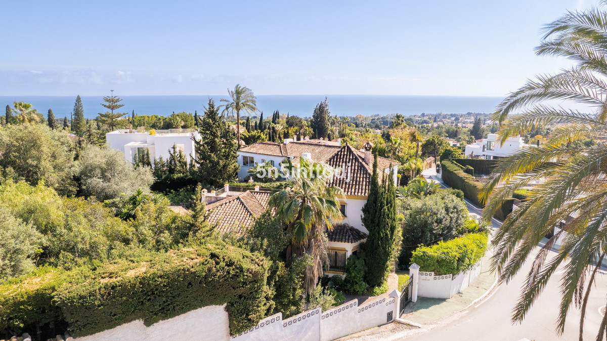 4 Bed Townhouse for sale in The Golden Mile Costa Del Sol, Málaga, Spain