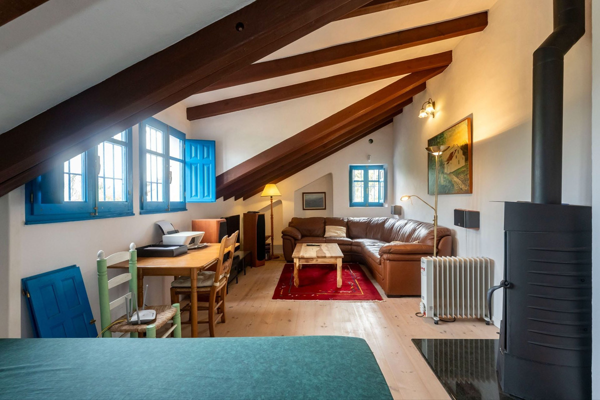 Se vende Finca - Cortijo de 3 dormitorios en Costa Del Sol, Málaga, España