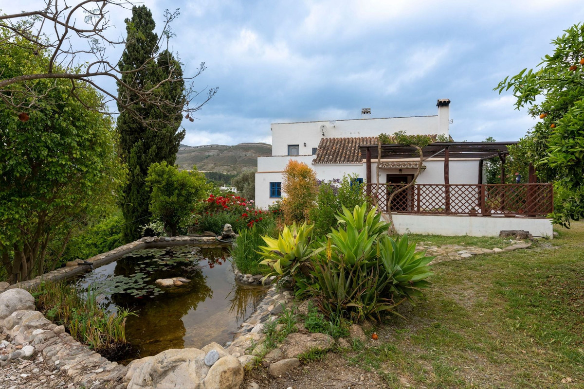 Se vende Finca - Cortijo de 3 dormitorios en Costa Del Sol, Málaga, España