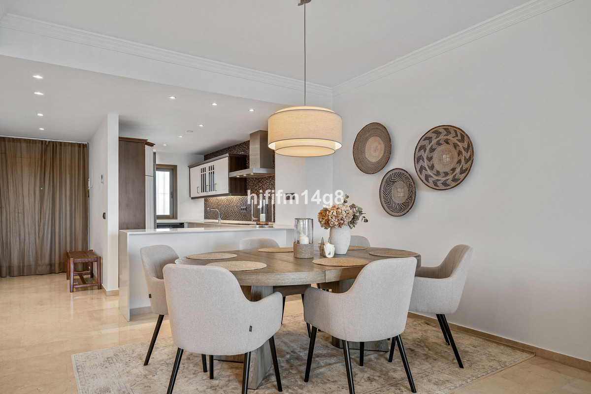 2 Bed Apartment for sale in Nueva Andalucía Costa Del Sol, Málaga, Spain