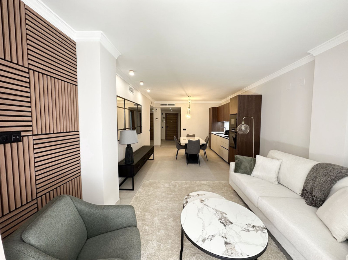 3 Bed Apartment for sale in San Pedro De Alcántara Costa Del Sol, Málaga, Spain