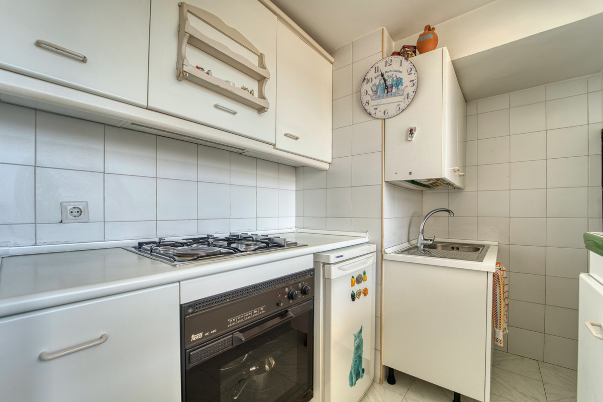 1 Bed Apartment for sale in Marbella Costa Del Sol, Málaga, Spain