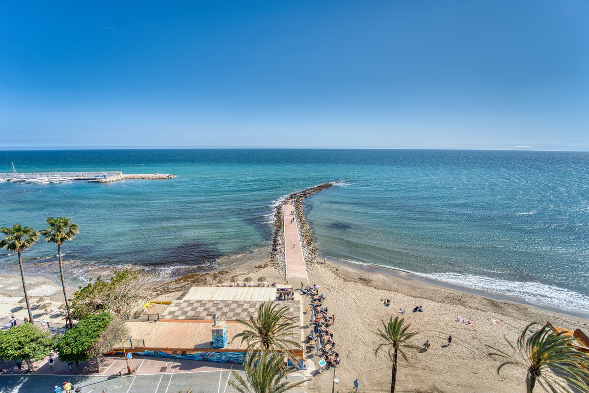 1 Bed Apartment for sale in Marbella Costa Del Sol, Málaga, Spain