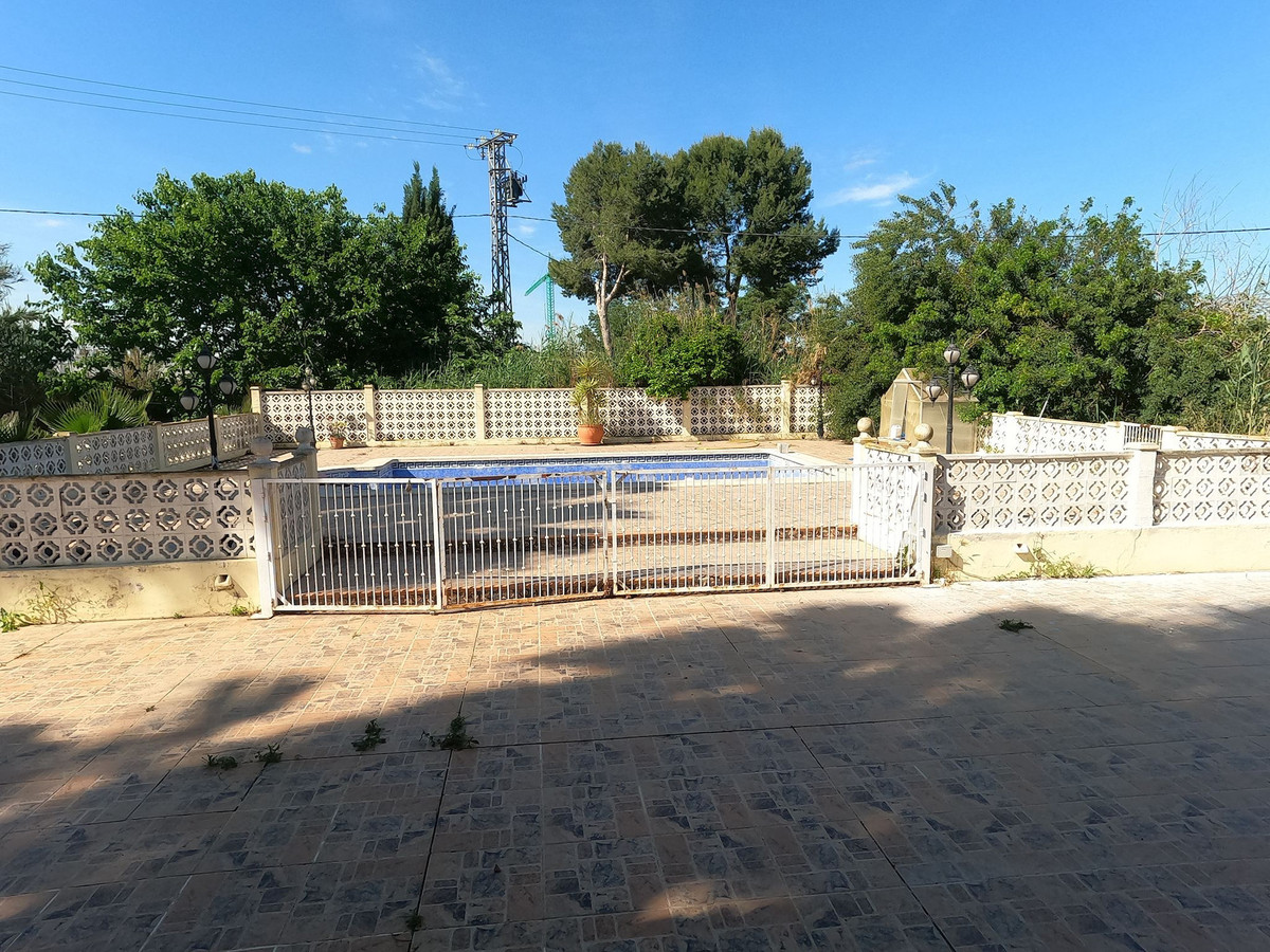 Se vende Villa - Chalet de 4 dormitorios en Costa Blanca, Alicante, España