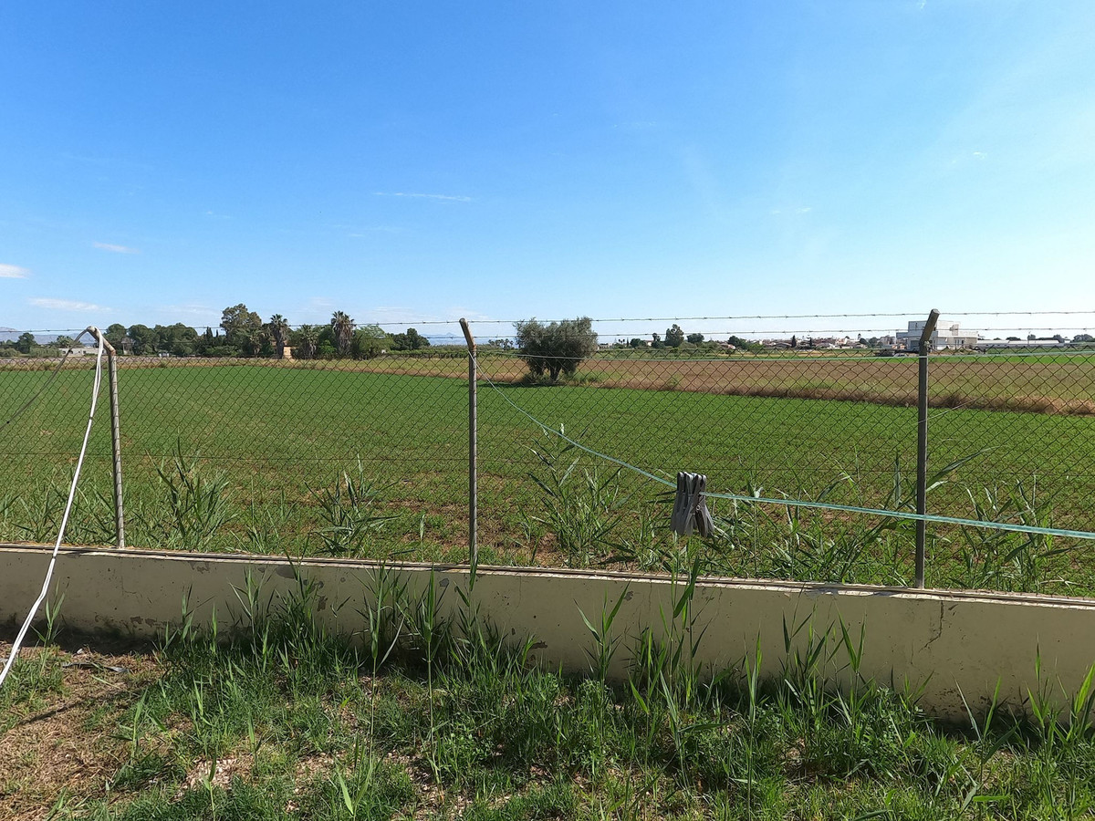 Se vende Villa - Chalet de 4 dormitorios en Costa Blanca, Alicante, España