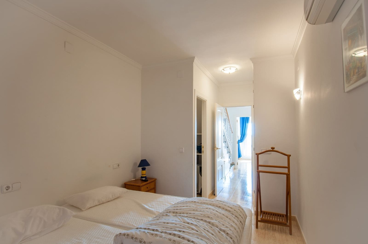 Se vende Apartamento Planta Baja de 2 dormitorios en Costa Blanca, Alicante, España