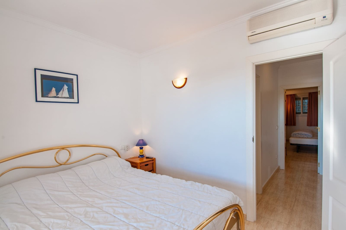 Se vende Apartamento Planta Baja de 2 dormitorios en Costa Blanca, Alicante, España