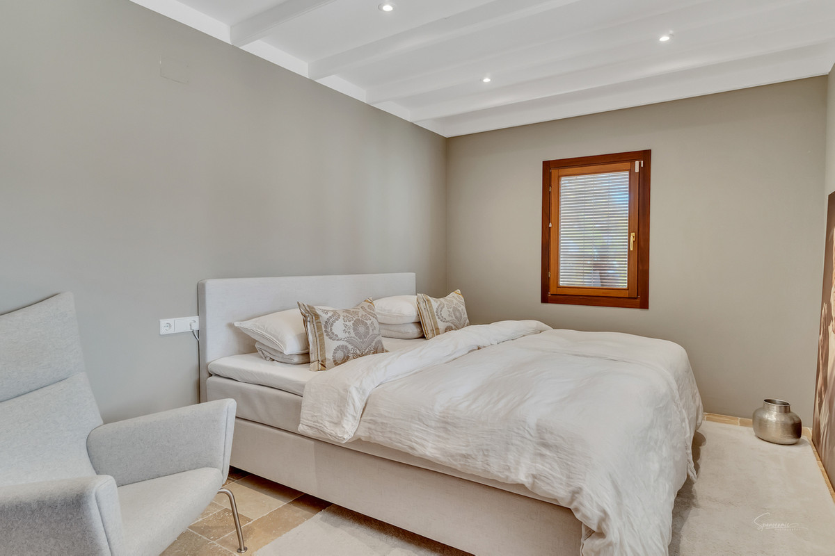 5 Bed Townhouse for sale in Lliber Costa Blanca, Alicante, Spain