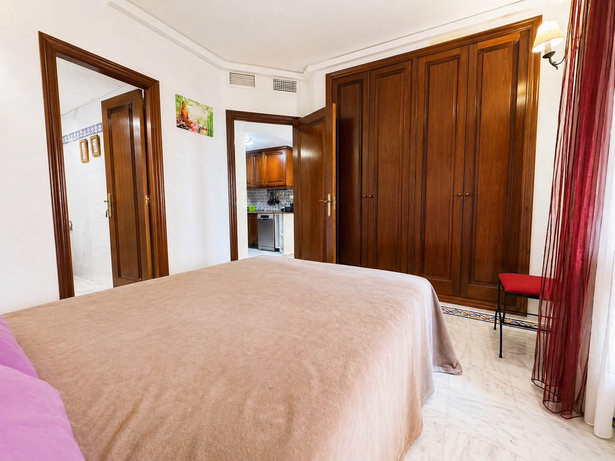 Se vende Apartamento Planta Media de 3 dormitorios en Costa Blanca, Alicante, España