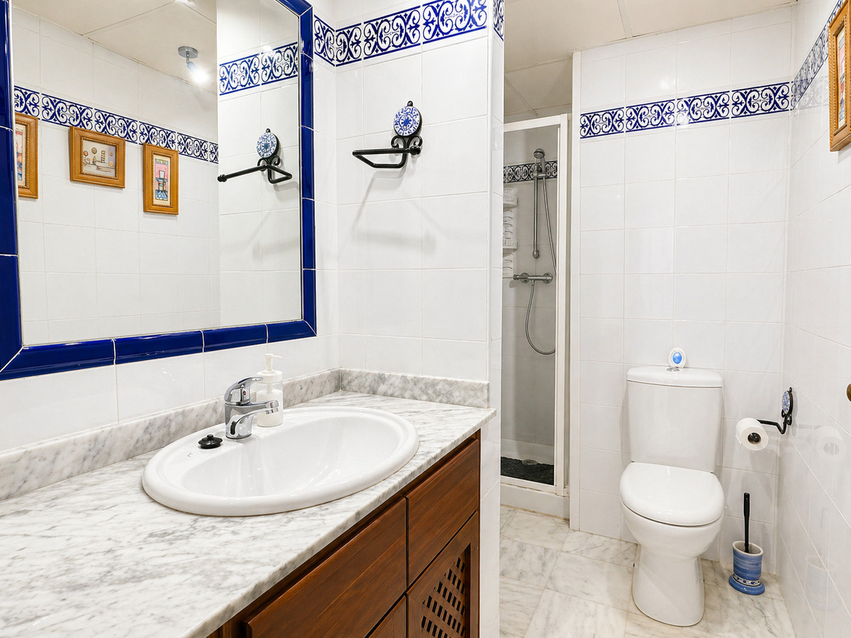 Se vende Apartamento Planta Media de 3 dormitorios en Costa Blanca, Alicante, España
