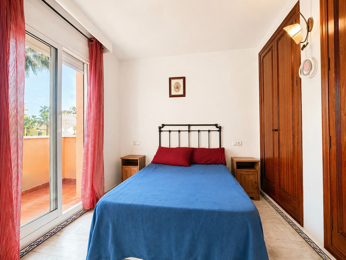 Se vende Apartamento Planta Media de 3 dormitorios en Costa Blanca, Alicante, España