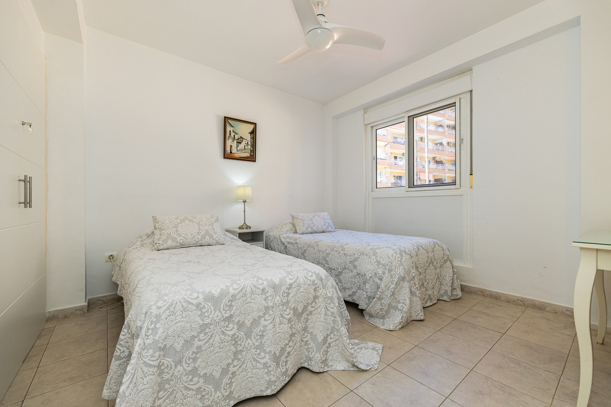 2 Bed Apartment for sale in Fuengirola Costa Del Sol, Málaga, Spain