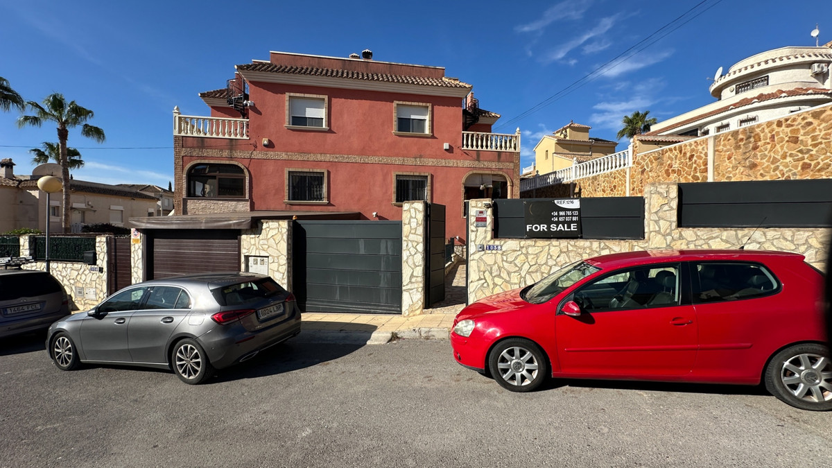 Se vende Adosada de 3 dormitorios en Costa Blanca, Alicante, España