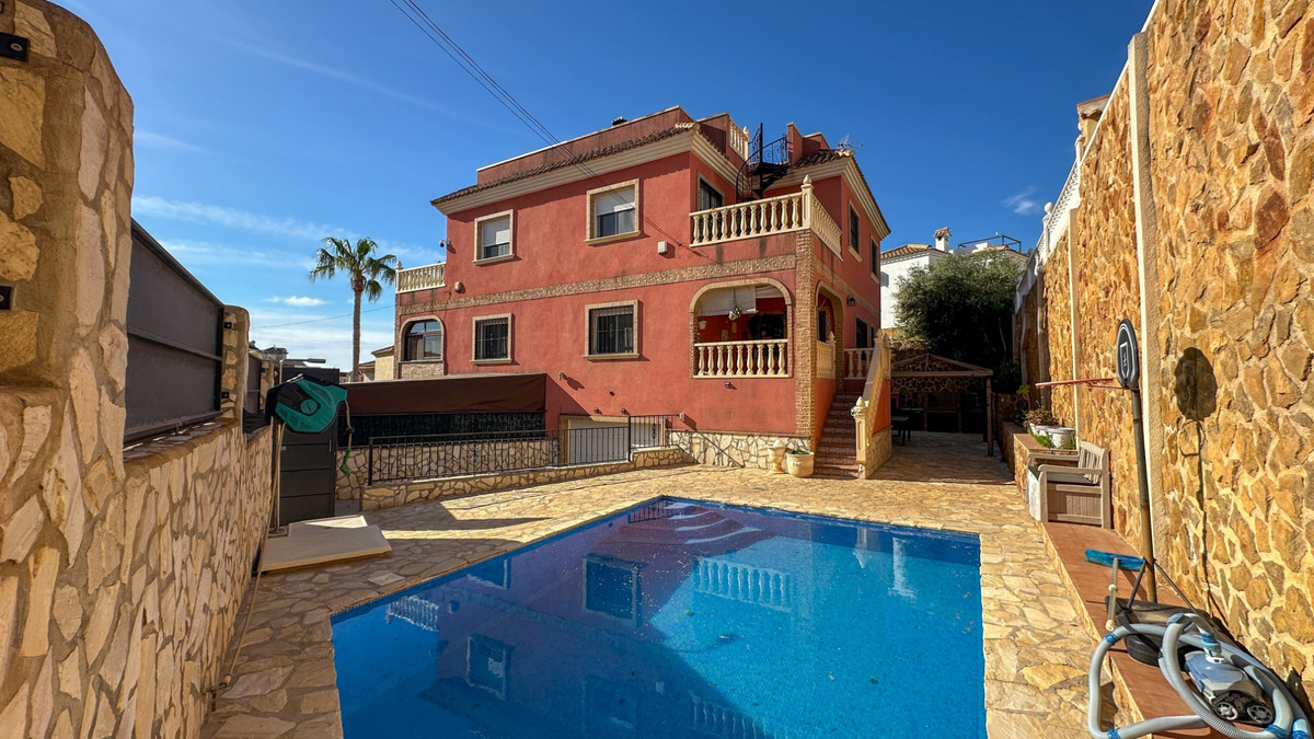 Se vende Adosada de 3 dormitorios en Costa Blanca, Alicante, España