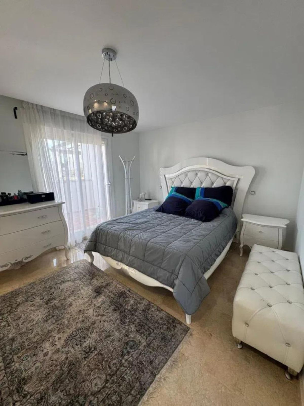 Se vende Apartamento Planta Media de 3 dormitorios en Costa Del Sol, Málaga, España
