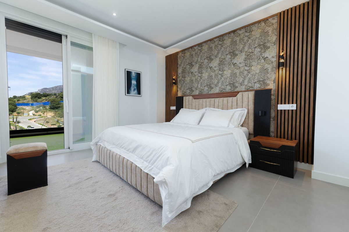 Se vende Apartamento Planta Media de 3 dormitorios en Costa Del Sol, Málaga, España