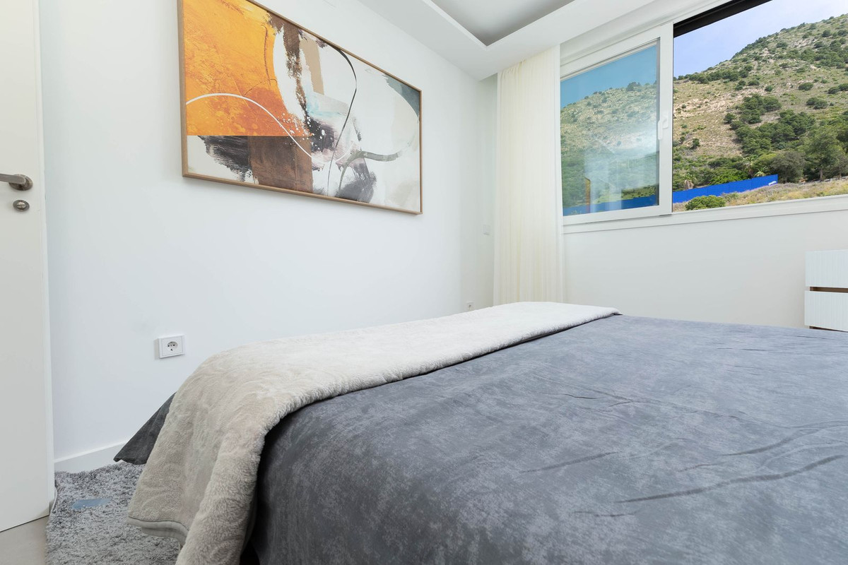 Se vende Apartamento Planta Media de 3 dormitorios en Costa Del Sol, Málaga, España