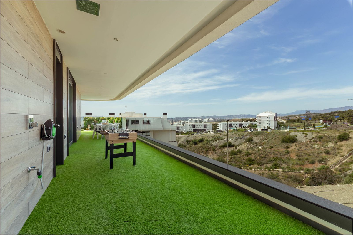 Se vende Apartamento Planta Media de 3 dormitorios en Costa Del Sol, Málaga, España